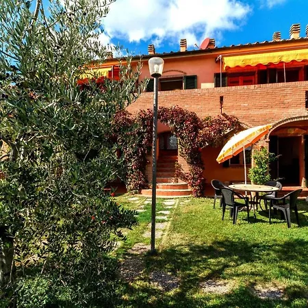Calanchi Daire Montaione